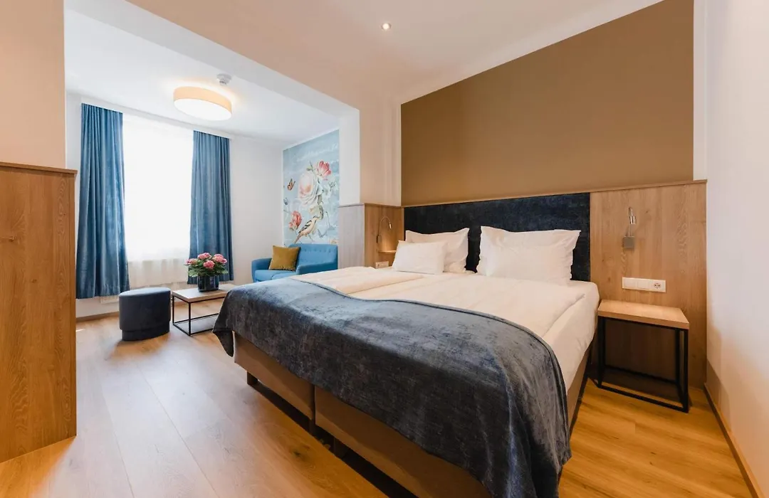 Hotel Unter den Linden-1