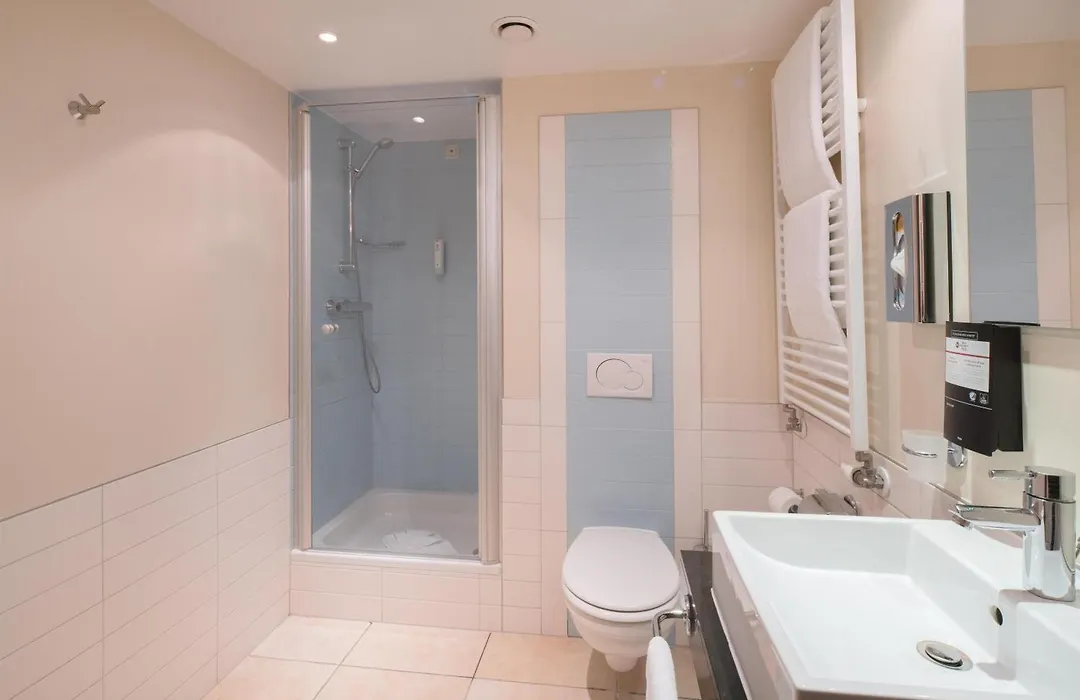 Best Western Plus Grand Hotel Victor Hugo-1