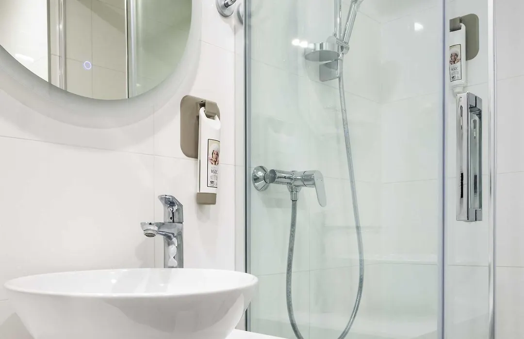Ibis Praha Old Town-1