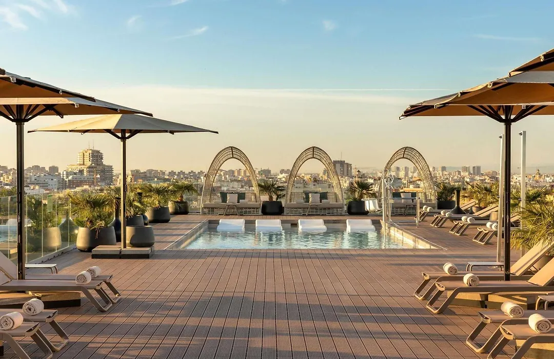 Novotel Valencia Lavant-1