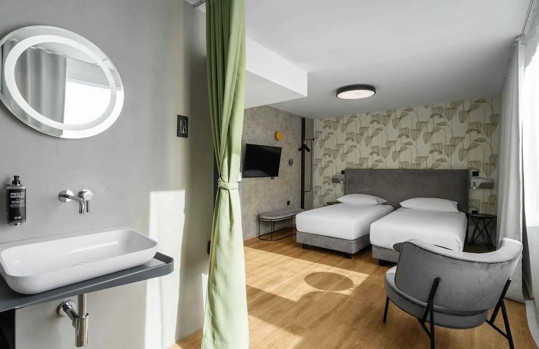Ibis Styles Ljubljana Centre-1