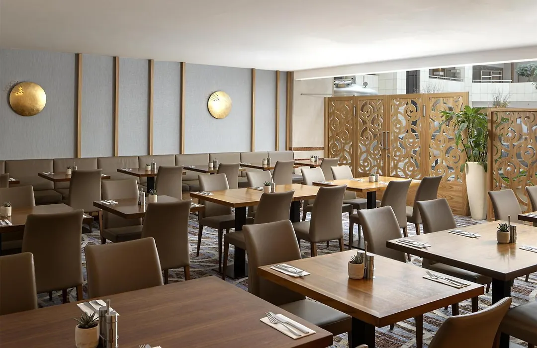 Hilton Prague Atrium-1