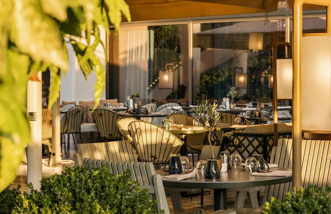 Hilton Istanbul Bosphorus-1