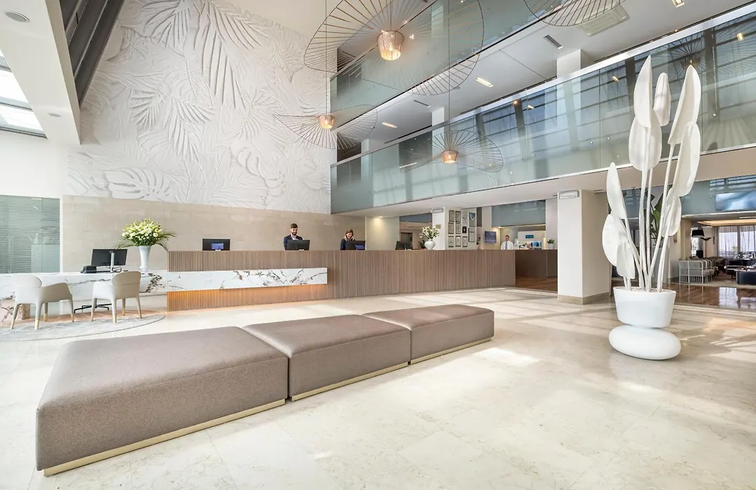 Valamar Lacroma Hotel-1