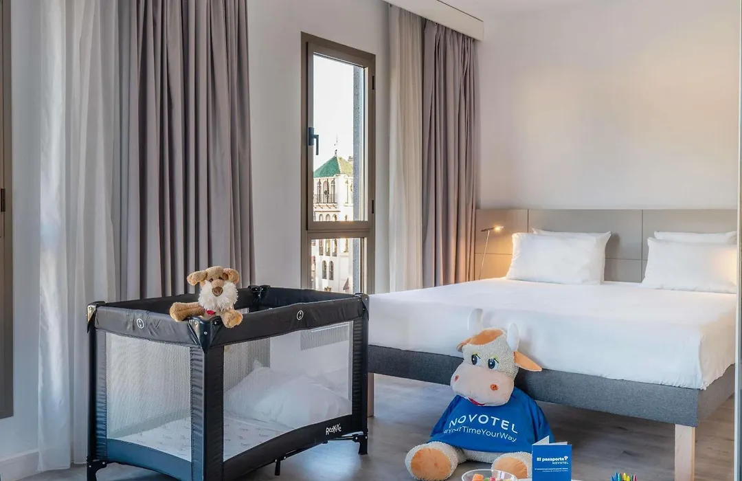 Novotel Suites Malaga Centro-1