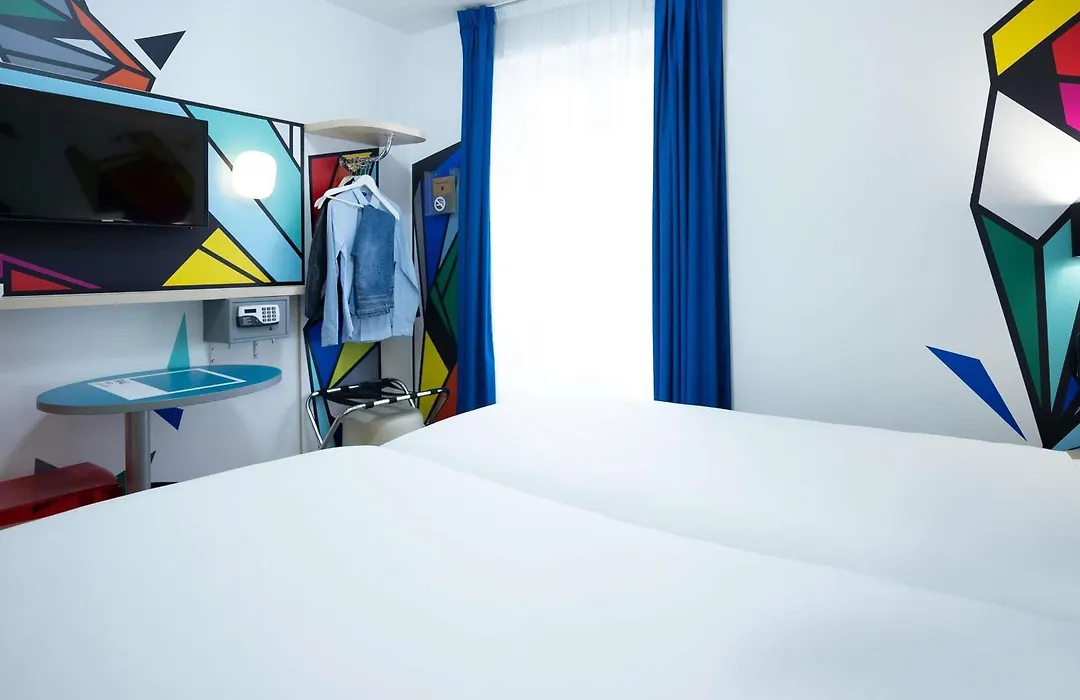 Ibis Styles Paris Maine Montparnasse-1