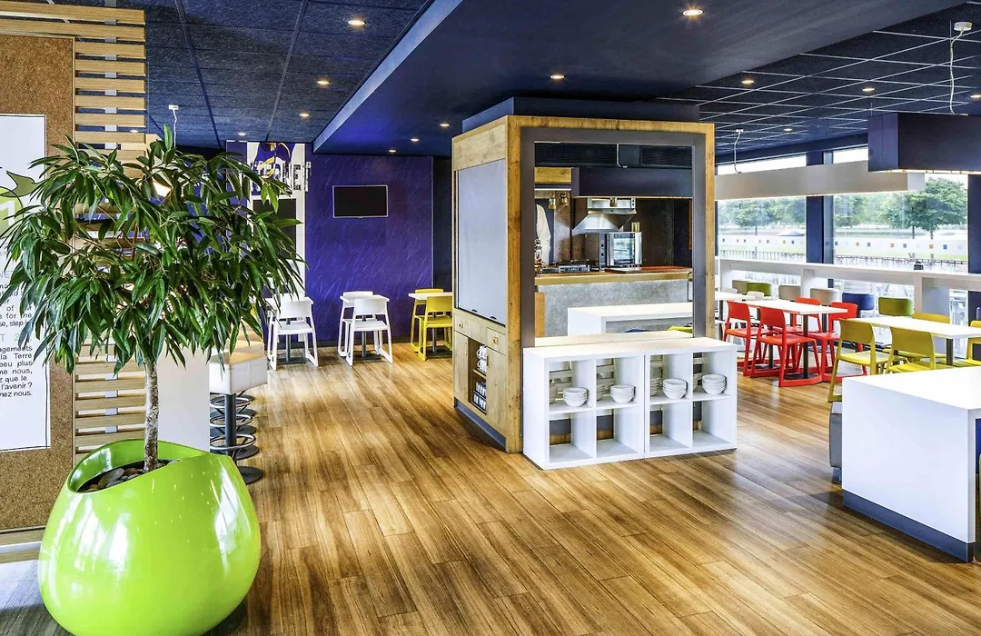 Ibis Budget Hotel Edinburgh Park-1