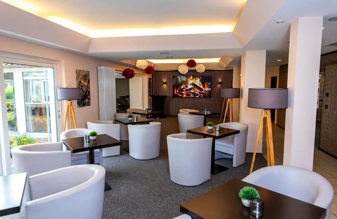 b-vier Hotel Bad Driburg-1