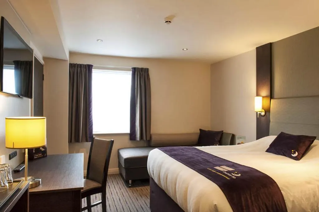 Premier Inn London Southwark-1