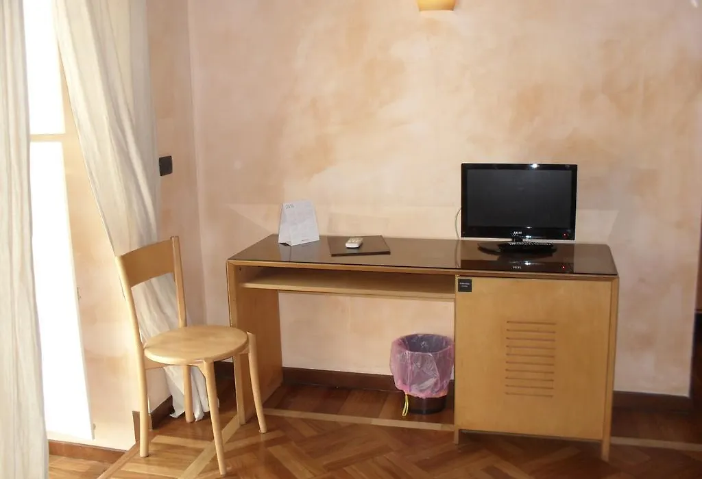 Hotel Clarean-1
