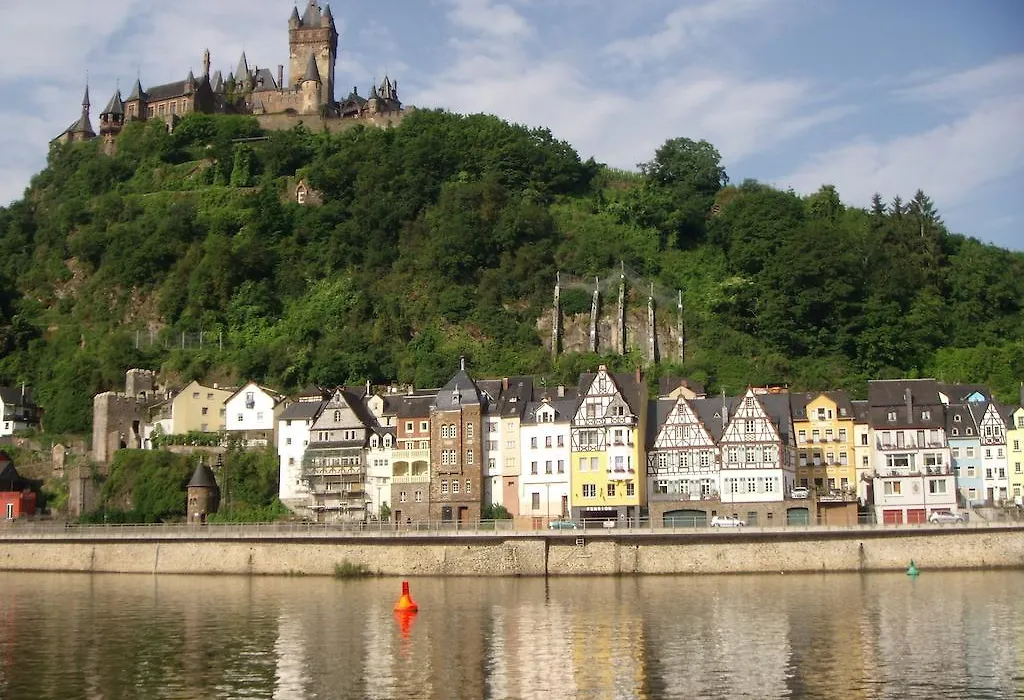 Haus Burgfrieden Cochem-1