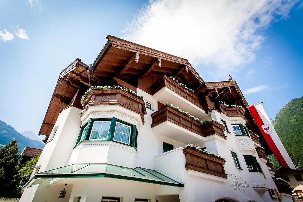 Villa Angela-1