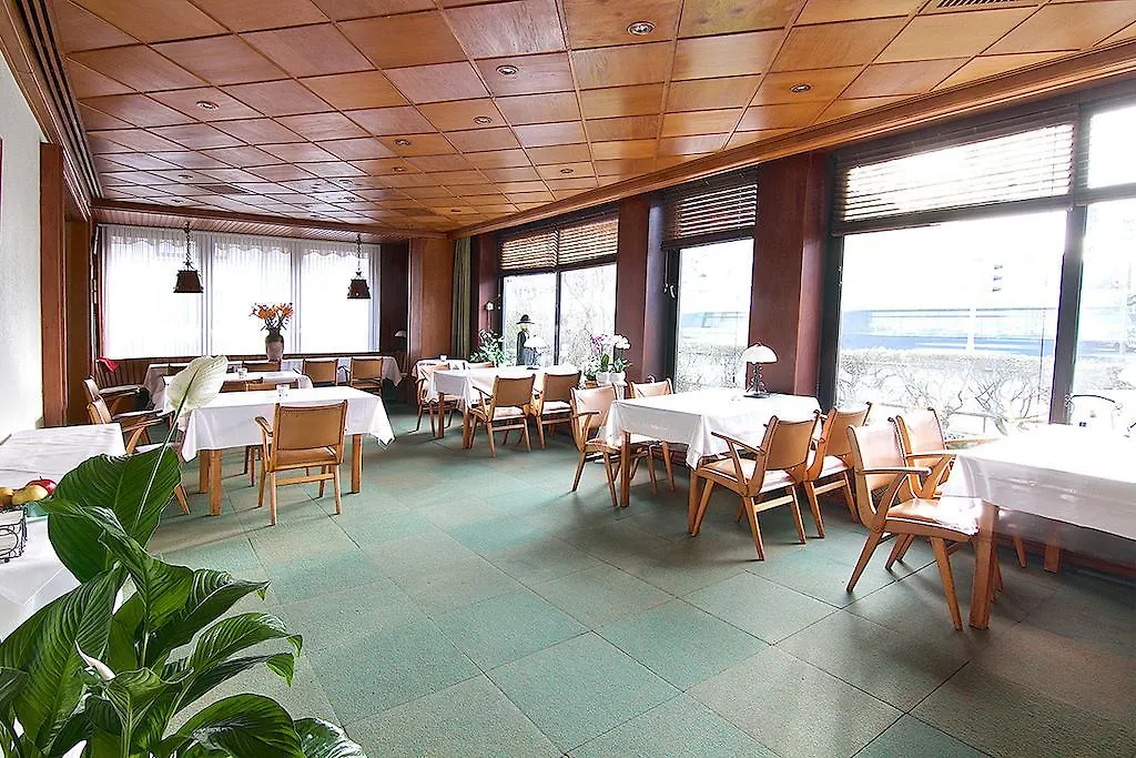 Hotel Schönfeld-1