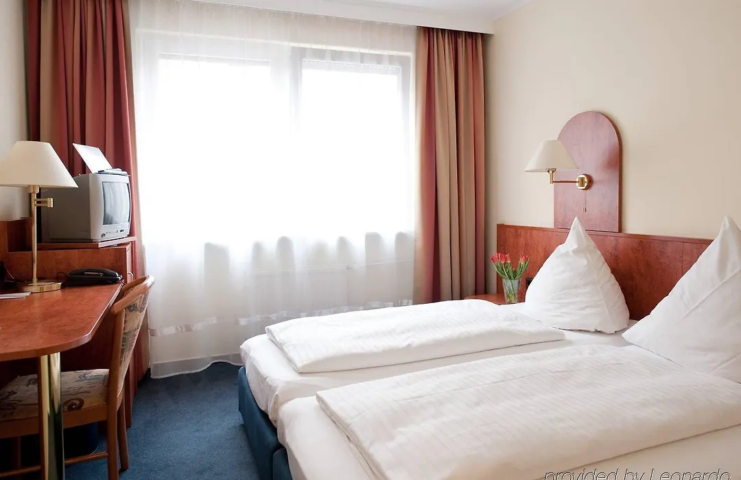 Falk Hotel-1