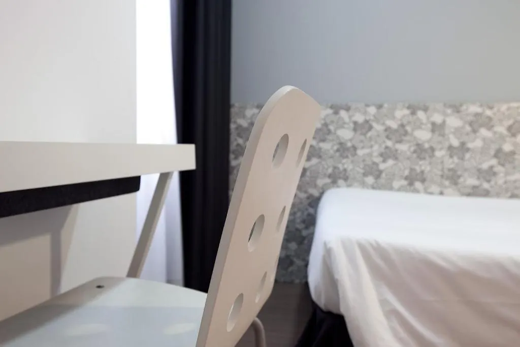 Hostal Nitzs Bcn-1
