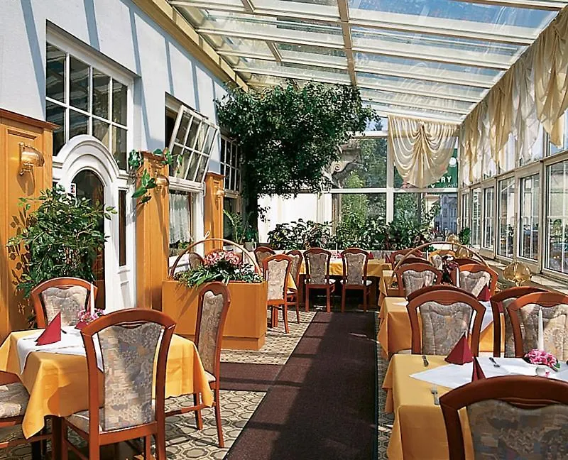 Hotel - Restaurant Kurhaus Klotzsche-1