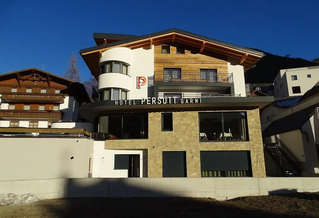 Hotel Garni Persutt-1
