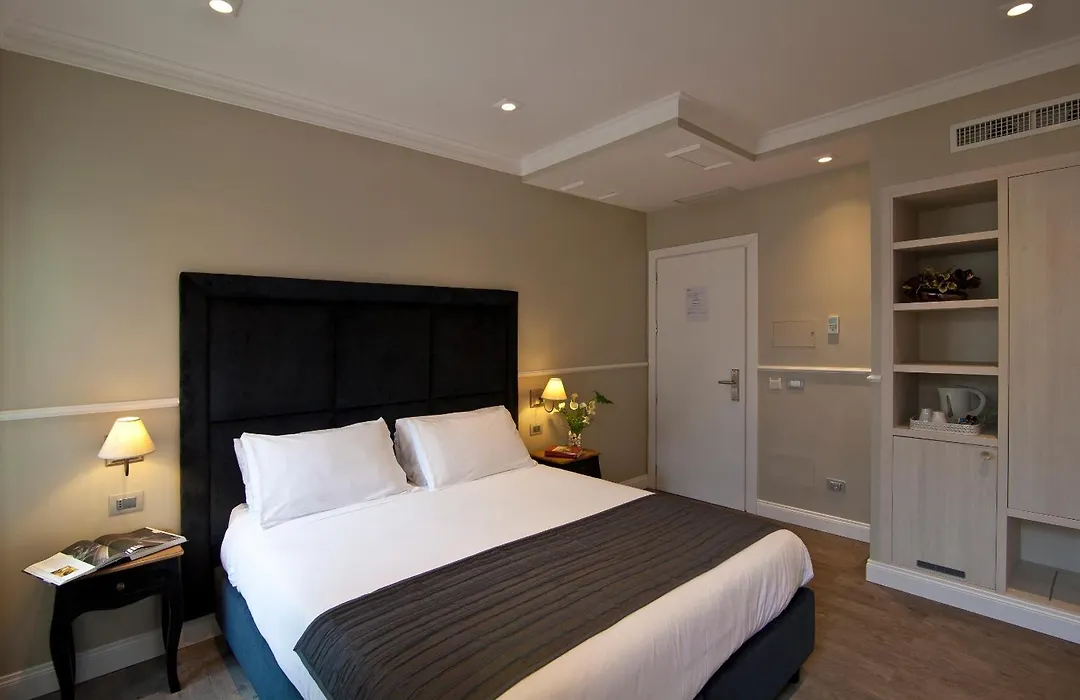 Seven Suites-1