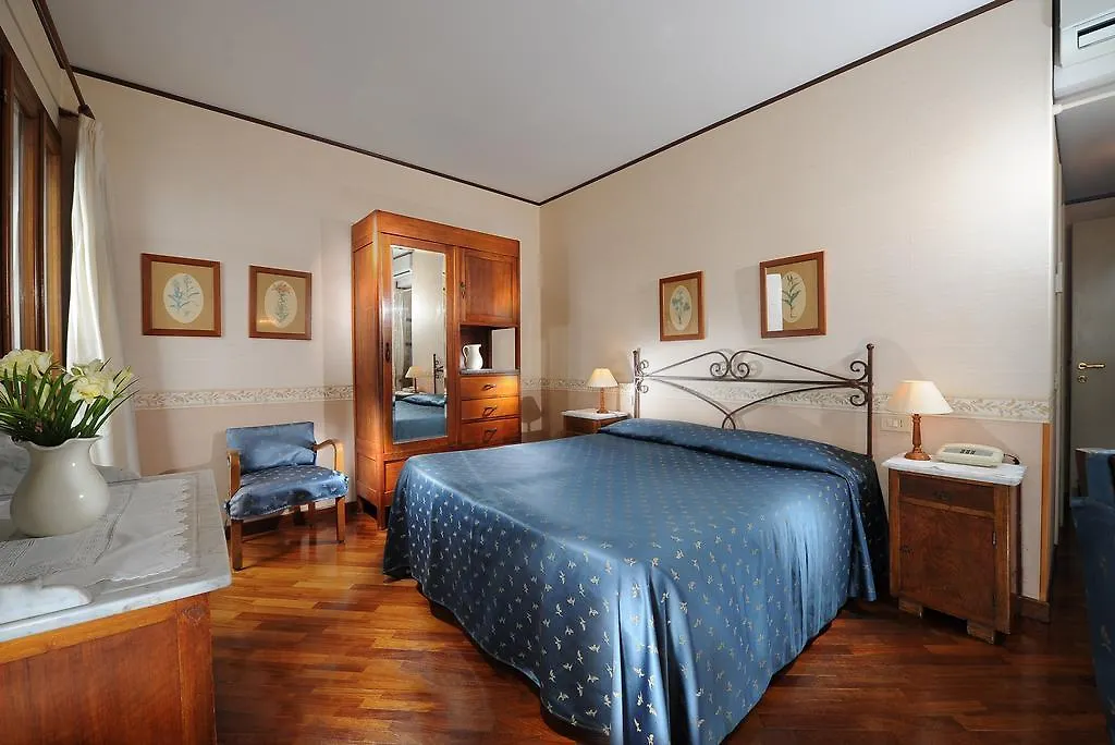 Hotel La Calcina-1