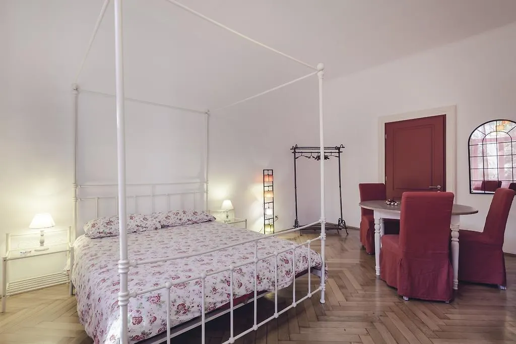 Bolzano Rooms-1