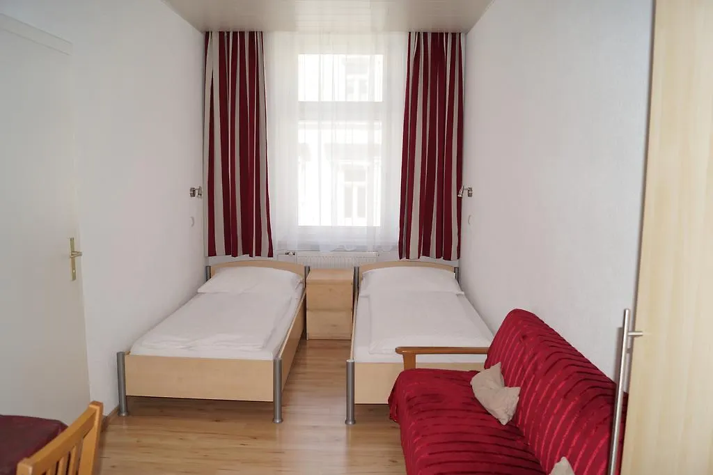 Hotel Wilder Mann-1