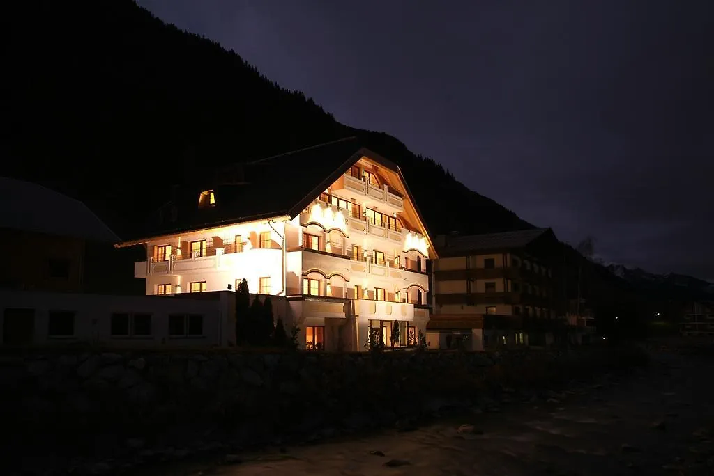 Hotel Fatlar-1