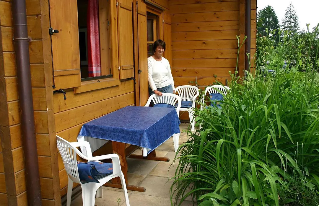 Gästezimmer im Holzhaus im Grünem-1
