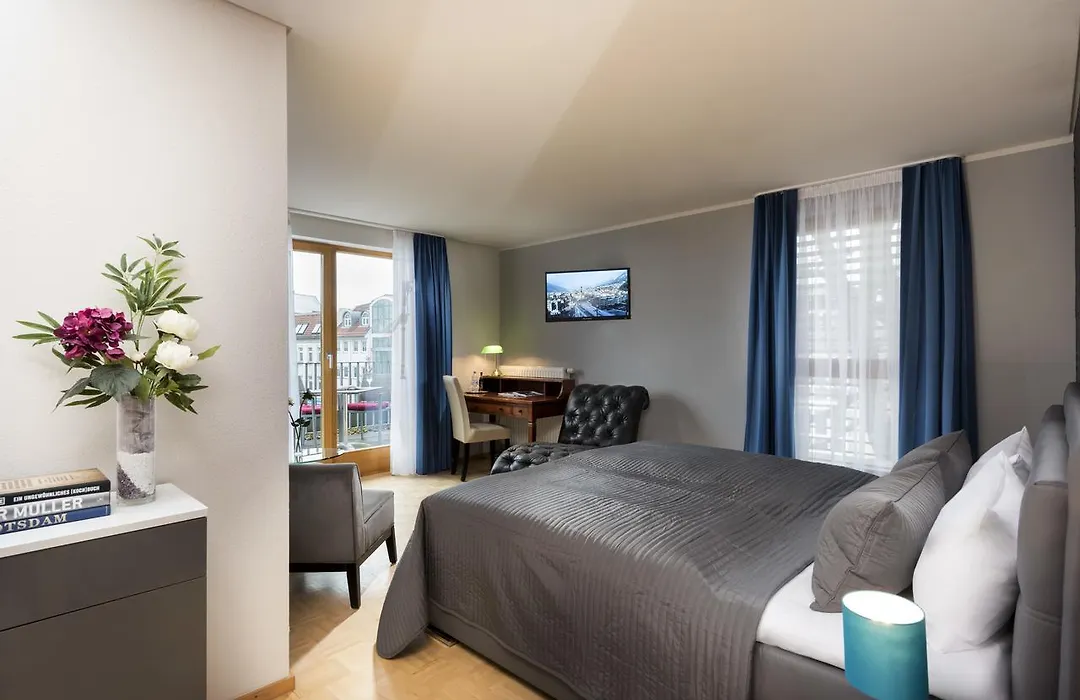 Hotel Ambassador-Berlin Gruenau-1