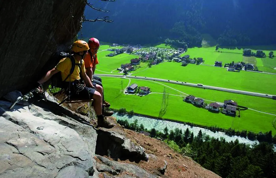 Hostel Chillertal-1