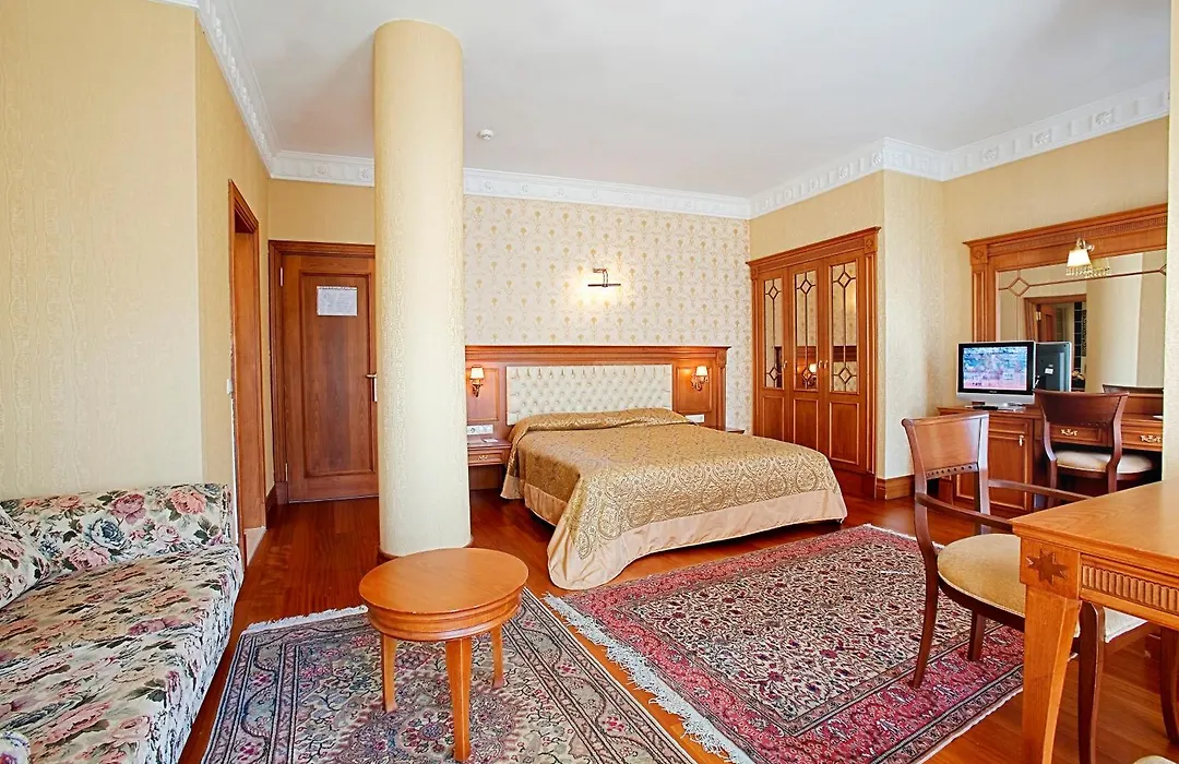 Hotel Sumengen-1