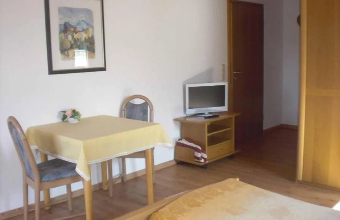 Pension Haus am Heubach-1