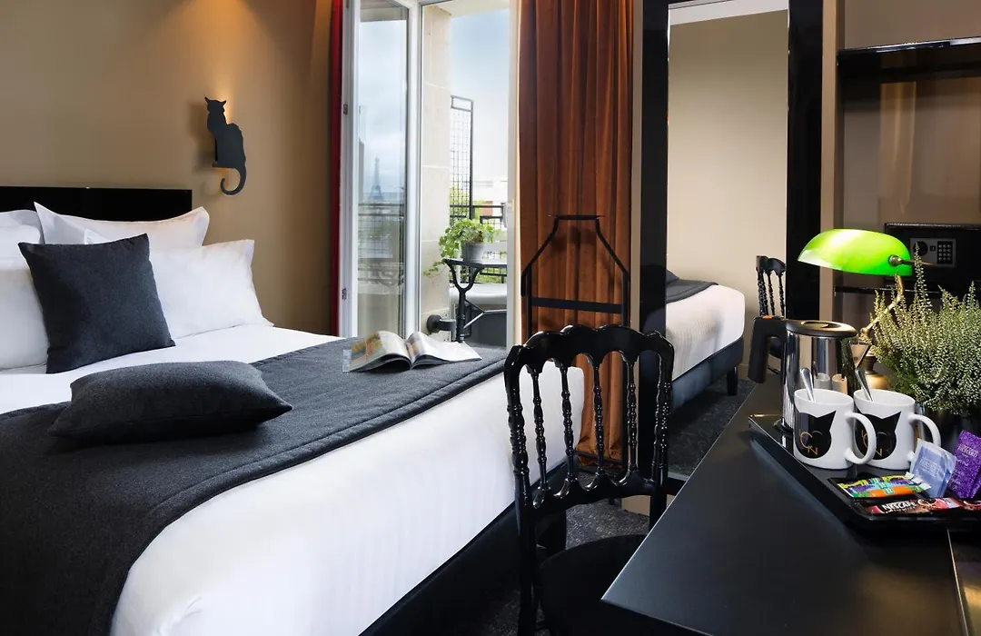 Hotel Le Chat Noir-1