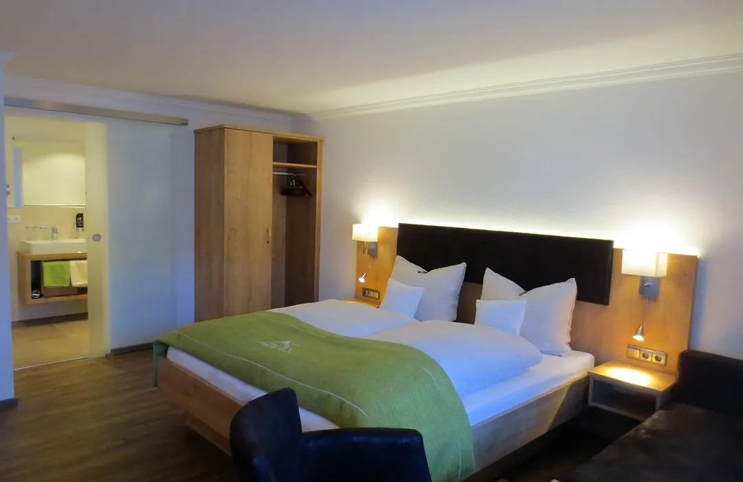 Hotel Alp Inn - Chiemgaukarte Inclusive-1
