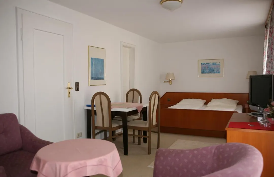 Hotel Alpenrose-1