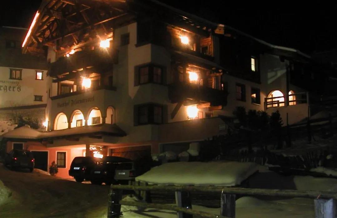 Hotel Felsenstüberl-1