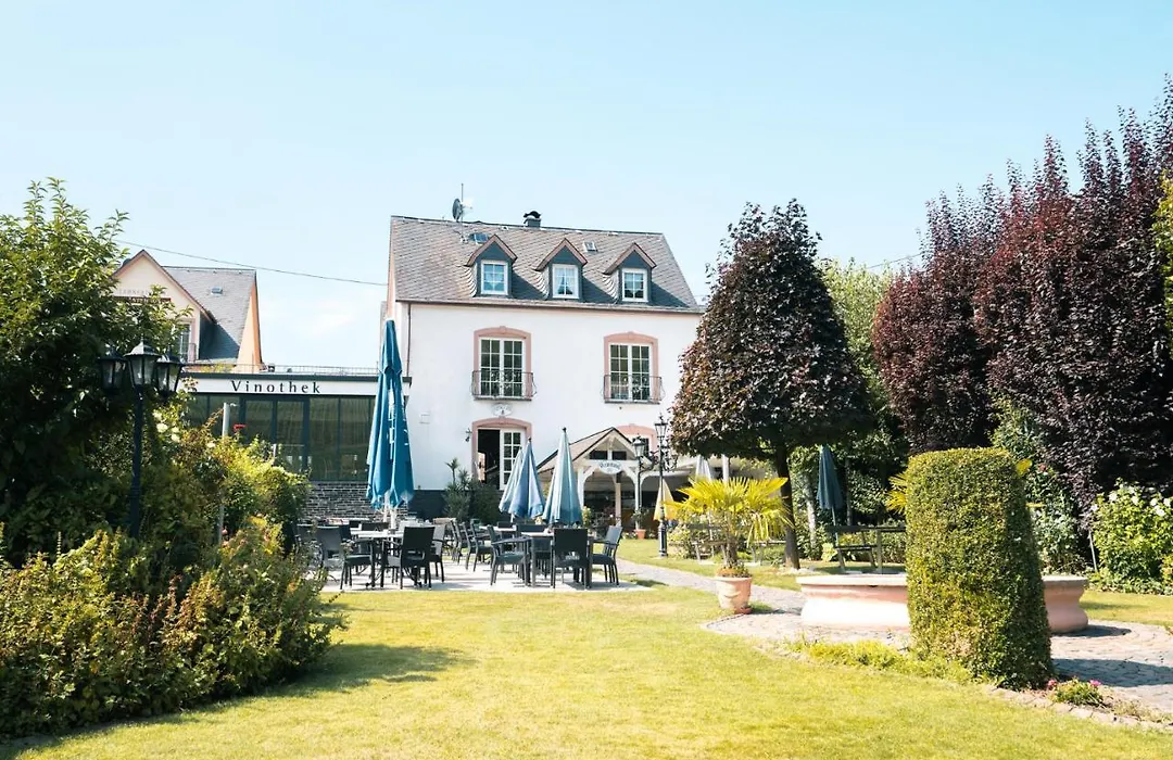 Weingut Lehnert-Veit Gutshotel-1