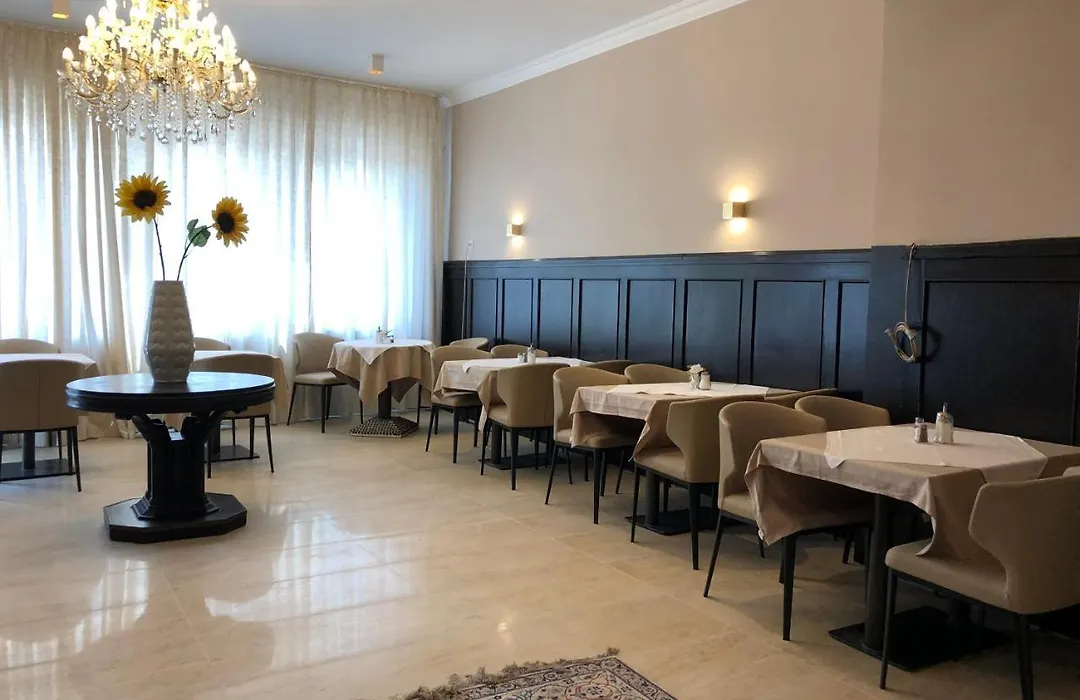 Hotel am Schloss-1