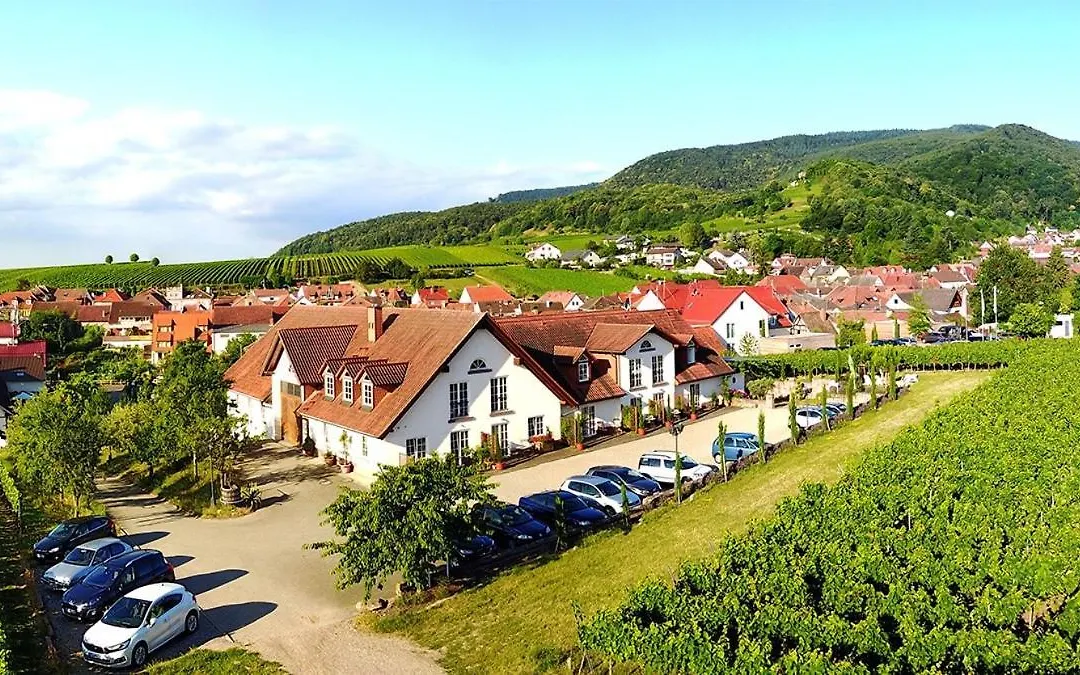 Das Landhotel Weingut Gernert-1
