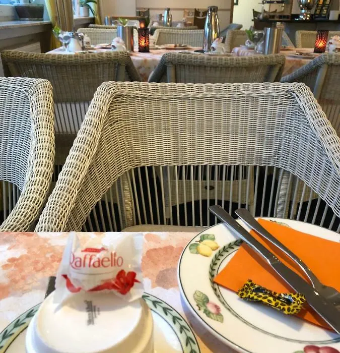 Hotel Peterchens Mondfahrt-1