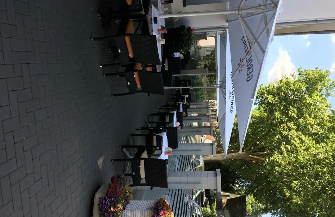 Hotel Germania-1