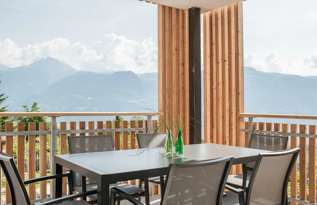 Aparthotel Abiná Lana Höhe-1