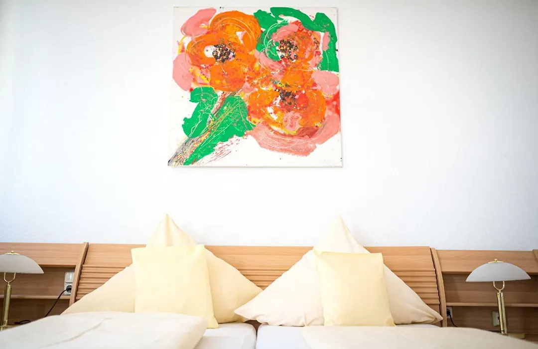 Europa Hotel Garni Free Parking-1