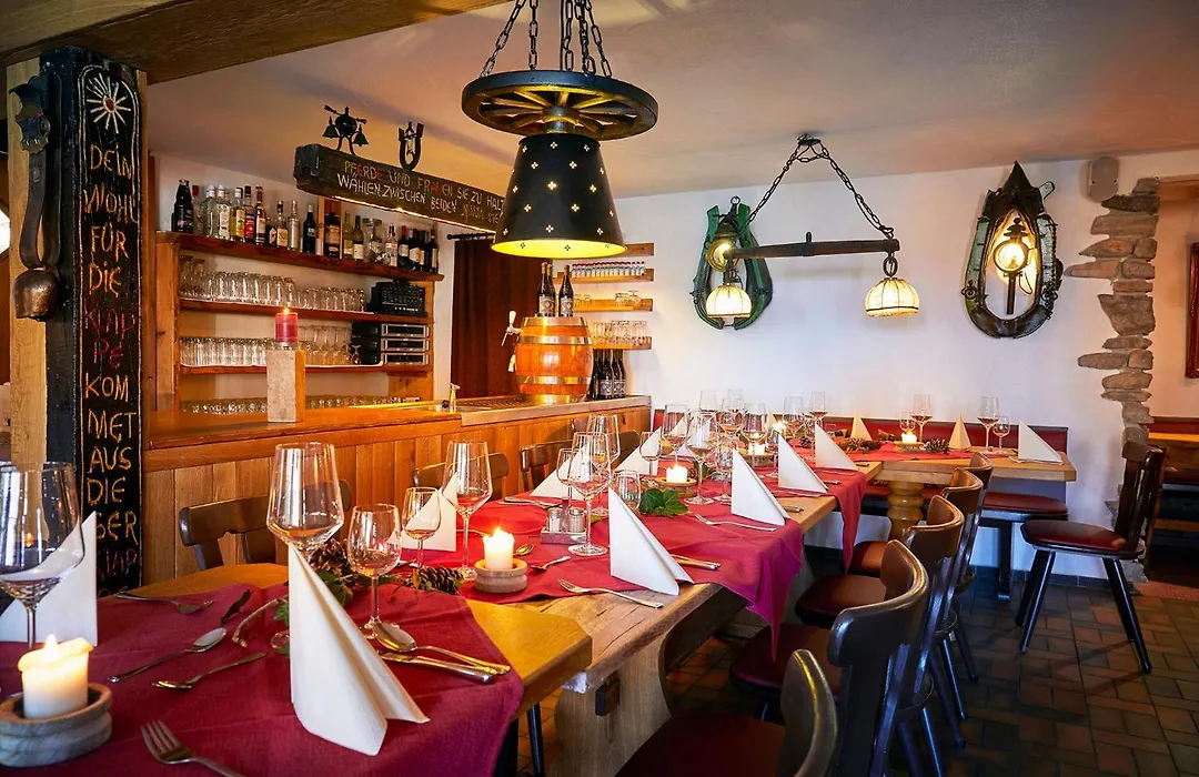 Hotel Gasthof zur Post-1