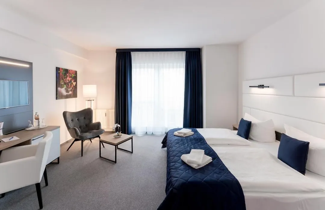 Hotel Stadtfeld-1