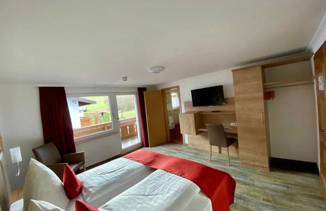 Alpenhotel Weiherbach Berchtesgaden Hallenbad und Sauna-1