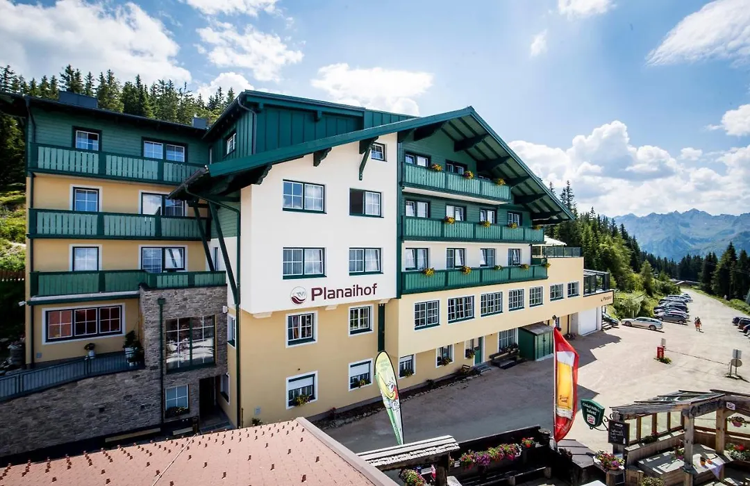 Hotel-Restaurant Planaihof-1