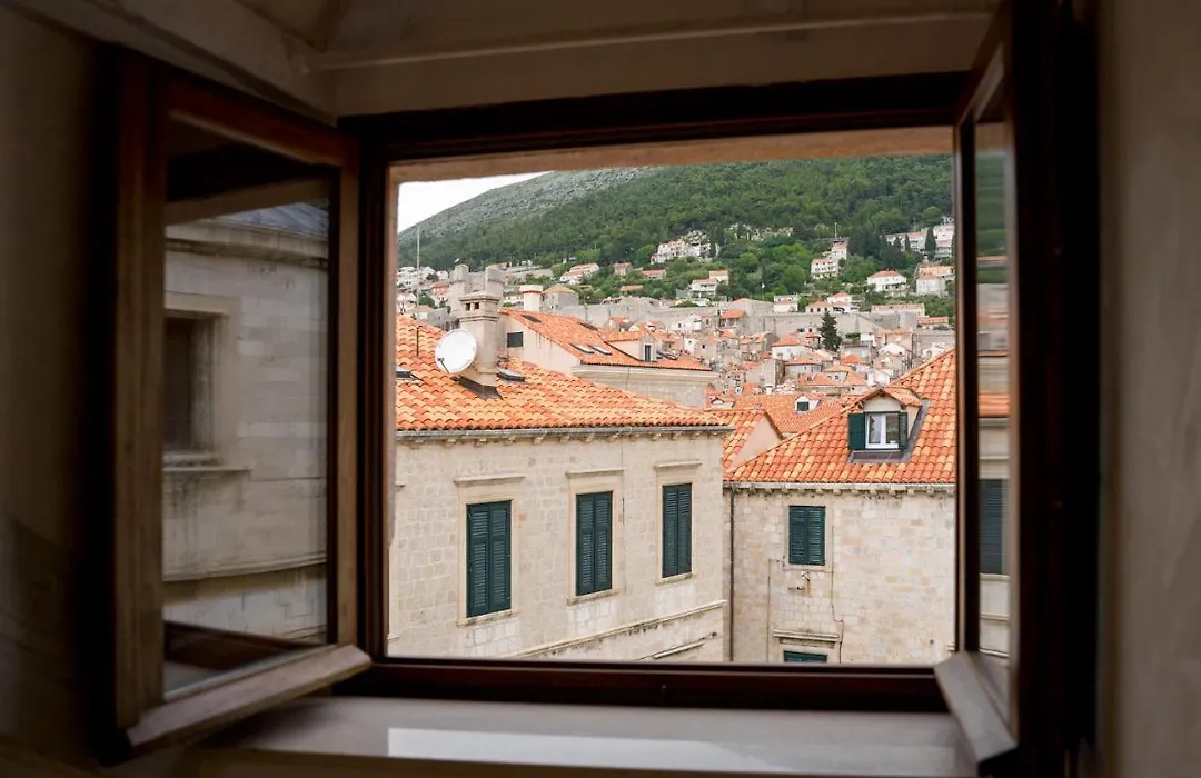 Palazzo De Bona-1