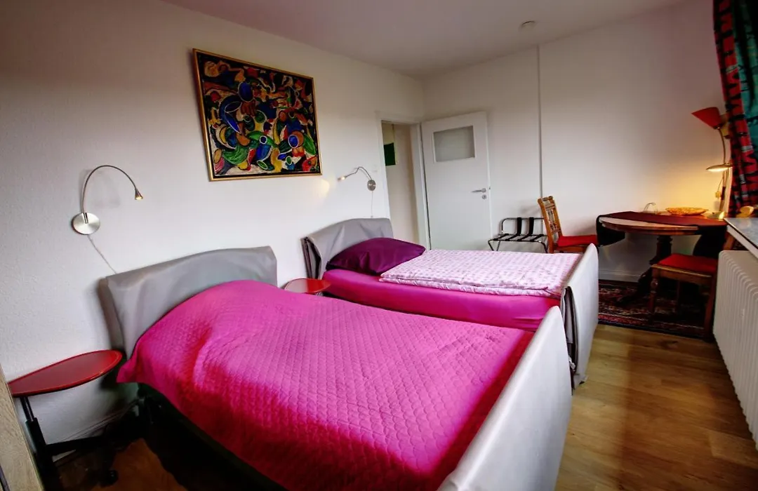 Air Boardinghouse Tulip Stockum, zu Fuß - 3 Minuten zur Messe-1