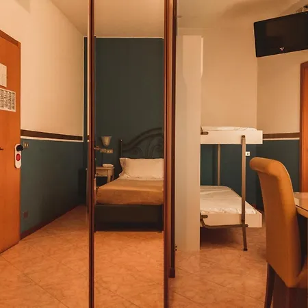 Hotel Benacus-3