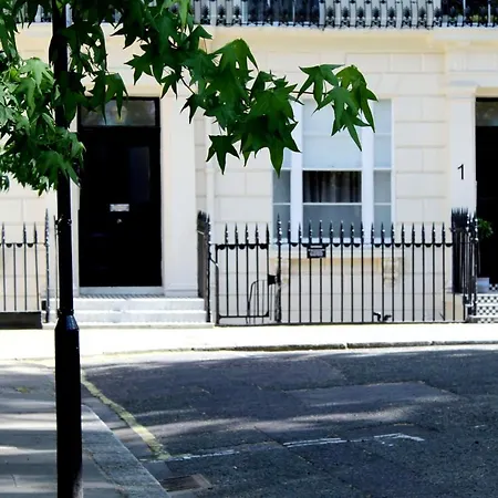 1 Craven Hill Gardens-3